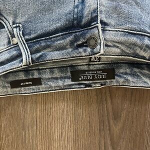 Judy Blue Light Wash Denim Jeans